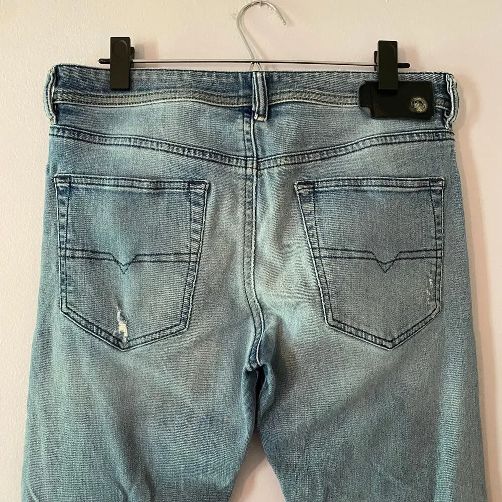 Diesel Buster Button Fly Light Wash Distressed Jeans Straight Men's size 33 x 32